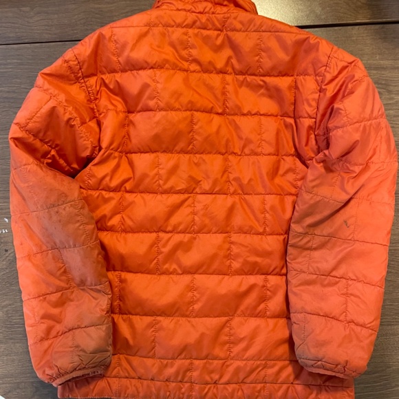 Patagonia boys nano puff jacket SMALL - Picture 4 of 7